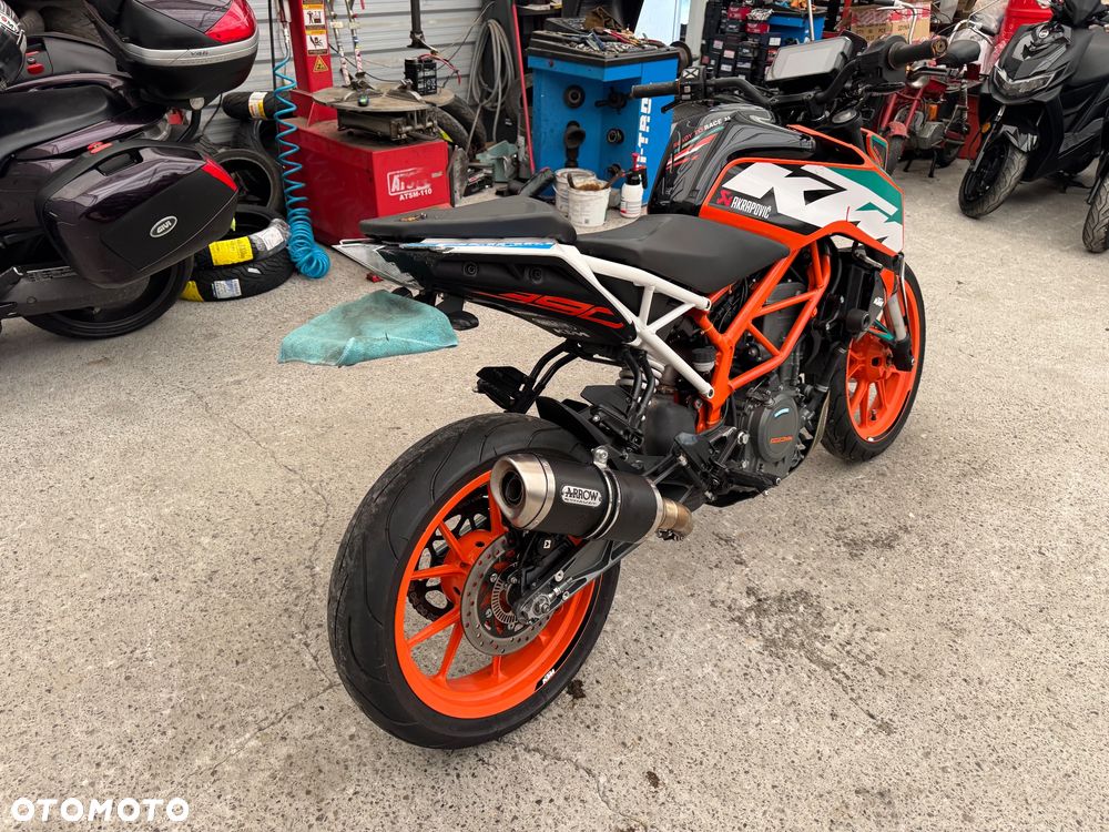 KTM Duke 390 - 7