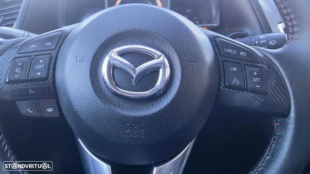 Mazda 3 Hatchback 1.5 Sky-D Excellence - 19