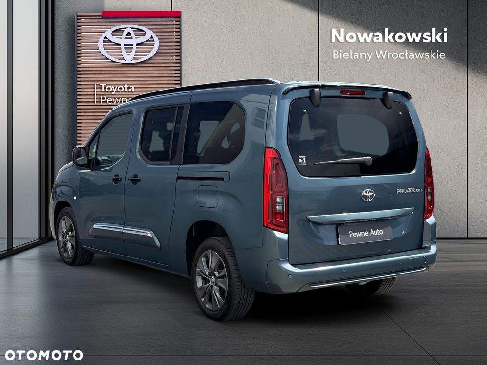 Toyota Proace City Verso Long 1.2 D-4T Family - 29