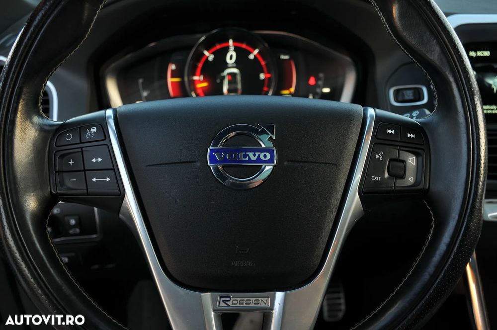 Volvo XC 60 D4 AWD Geartronic Linje Inscription - 26