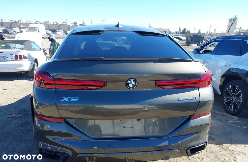 BMW X6 - 8