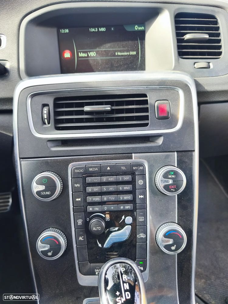 Volvo V60 - 8
