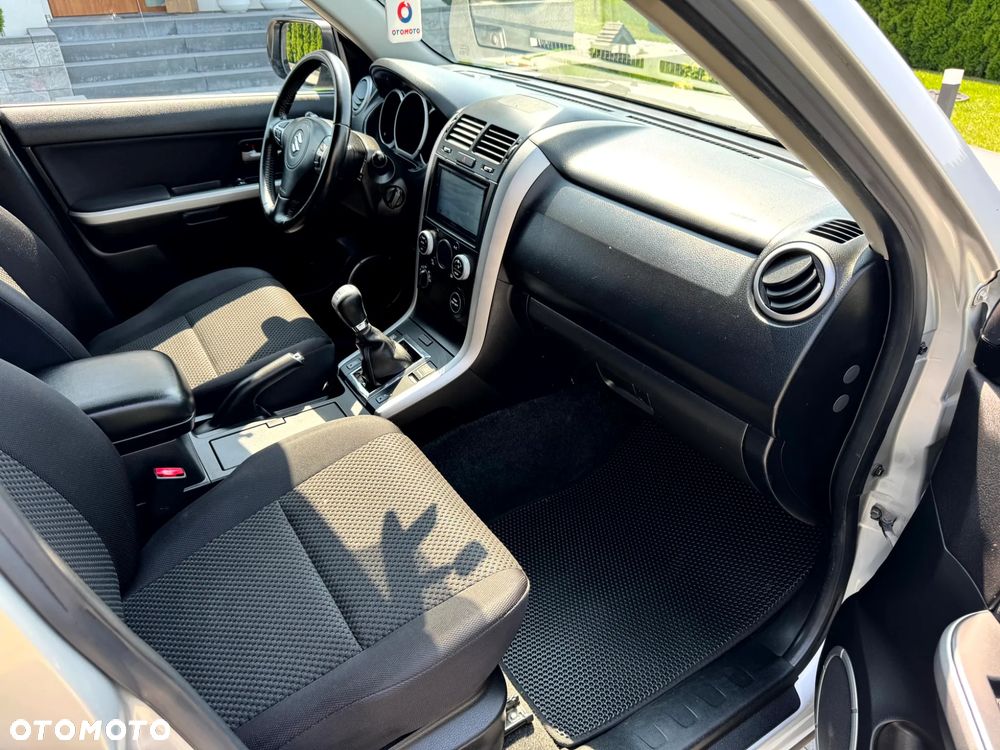 Suzuki Grand Vitara - 10