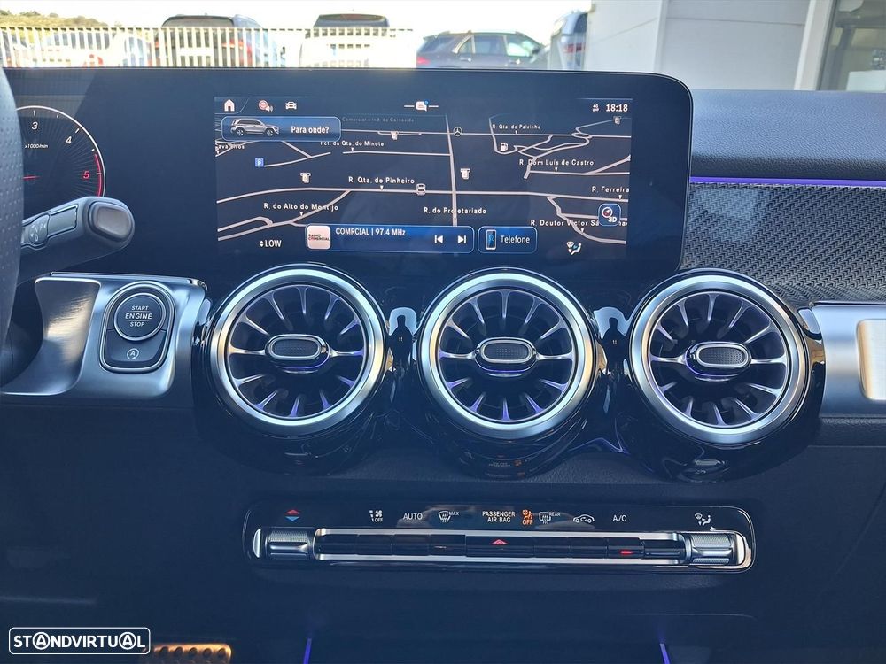 Mercedes-Benz GLB 180 d AMG Line - 20