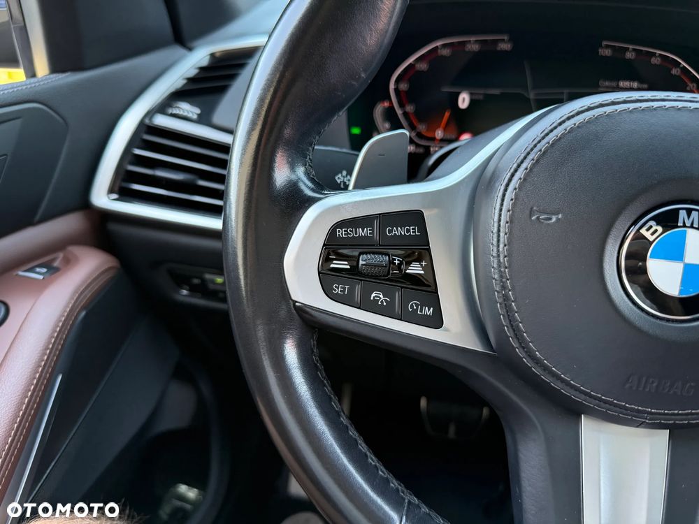 BMW X5 xDrive25d - 14