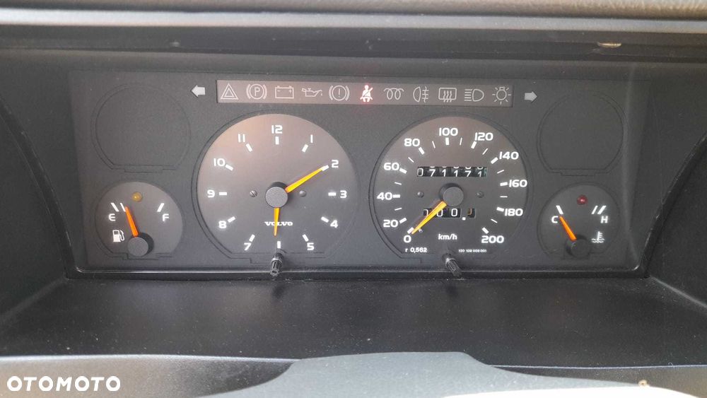 Volvo 340 - 3