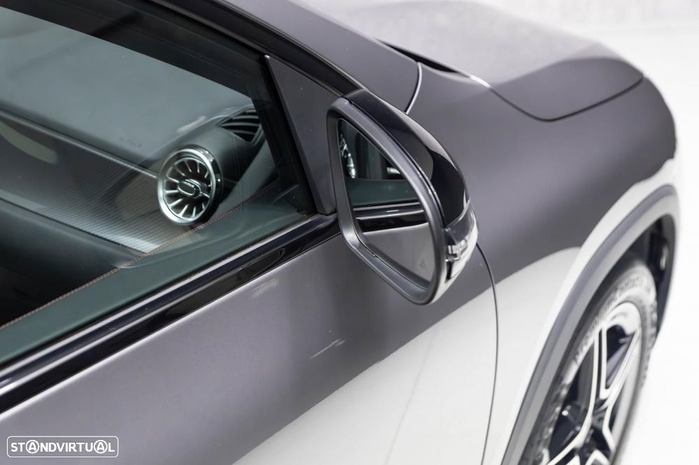 Mercedes-Benz GLA 250 e 8G-DCT AMG Line - 27