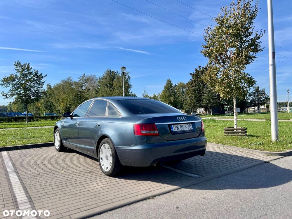 Audi A6 Limousine 2.4 - 11