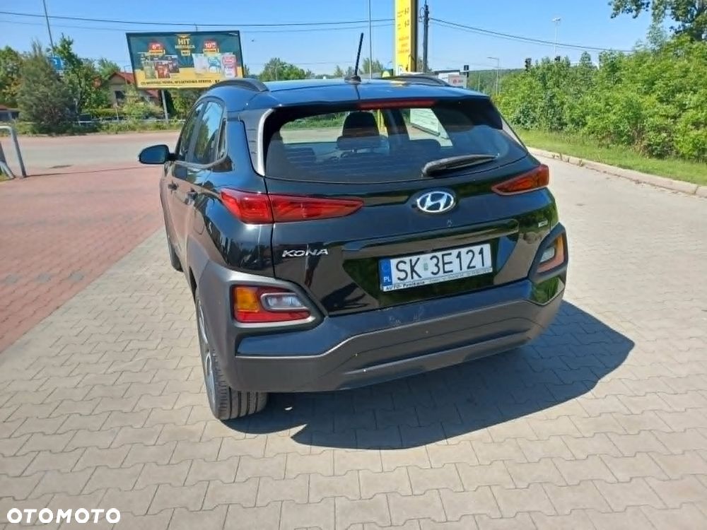 Hyundai Kona - 8