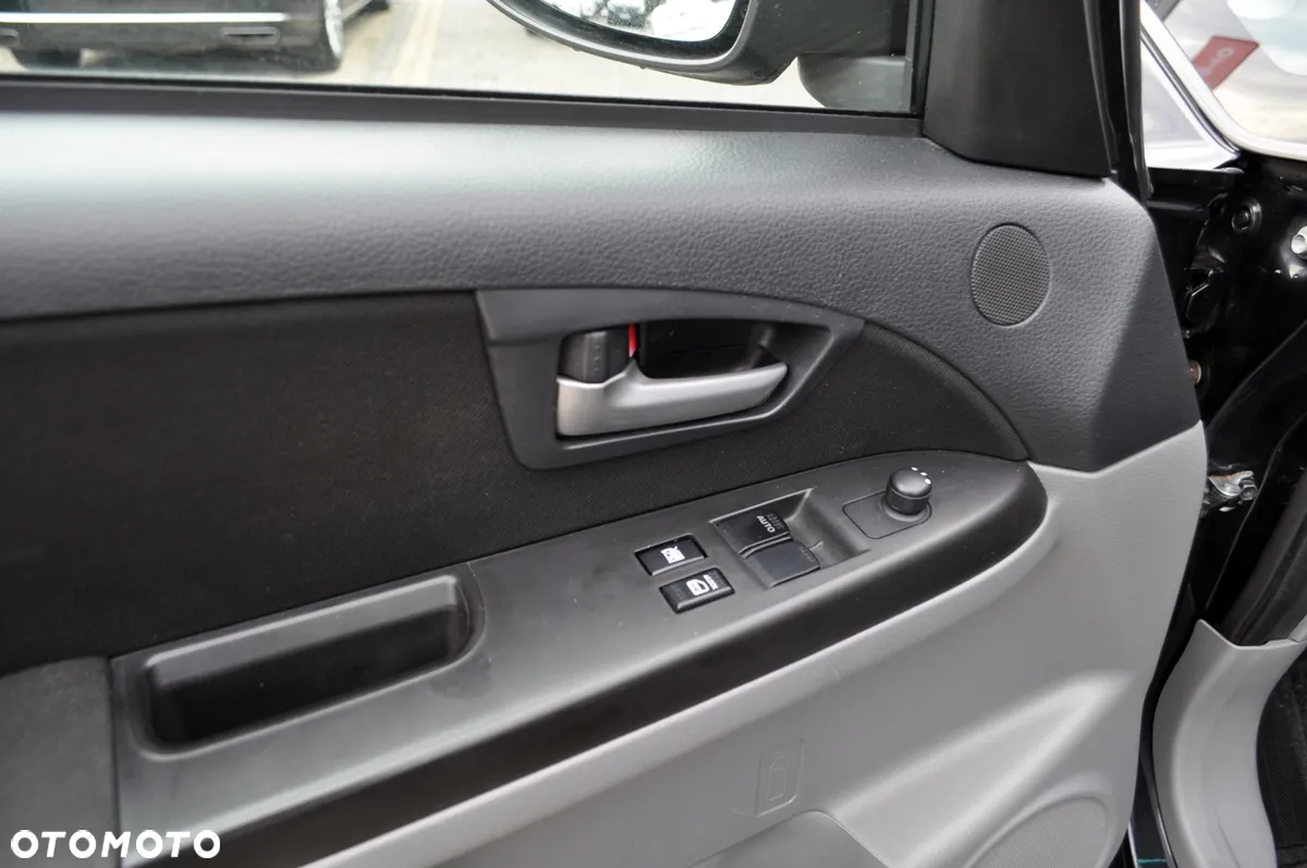 Suzuki SX4 2.0 DDiS 4x2 Comfort - 21