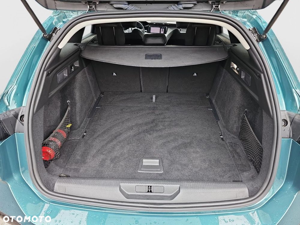 Peugeot 308 - 24
