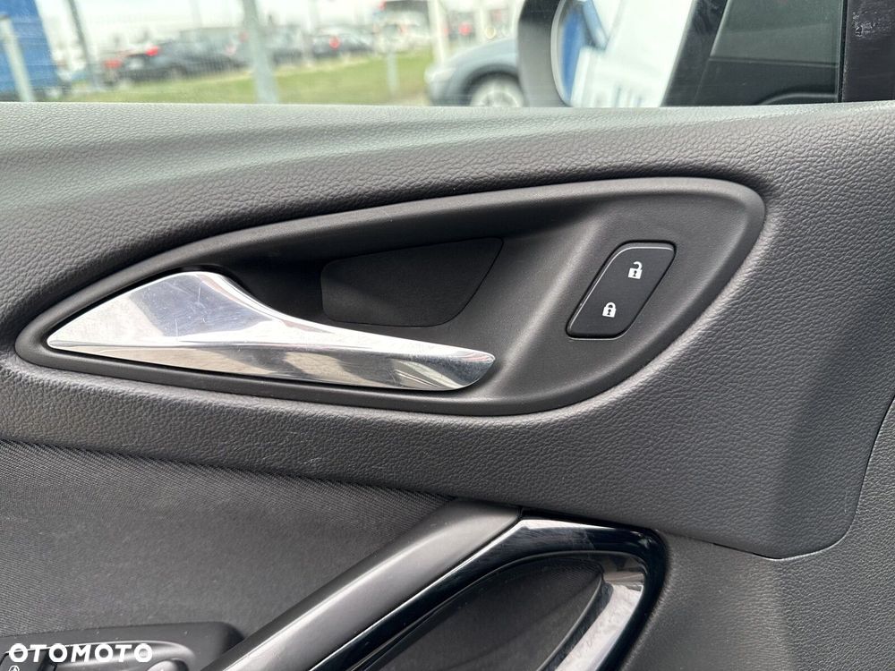 Opel Astra 1.4 T GPF Dynamic - 19