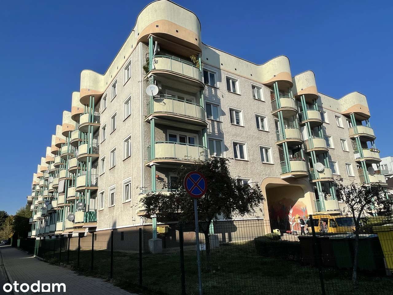 2-pokojowe z balkonem i piwnicą, garaż, Koniuchy
