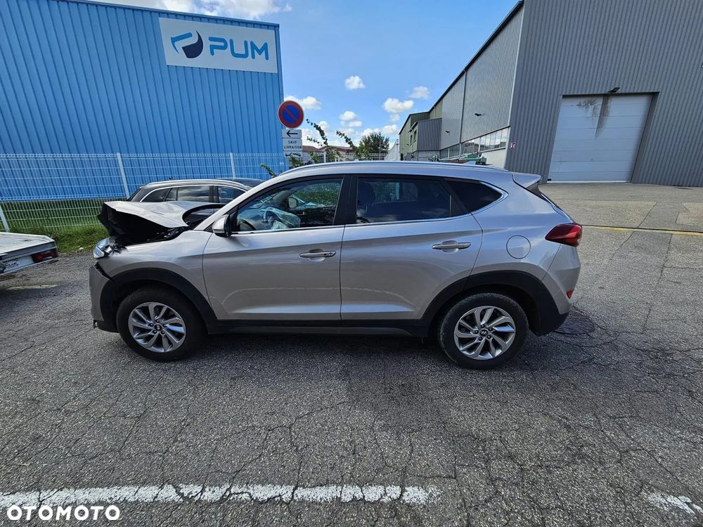 Hyundai Tucson - 4