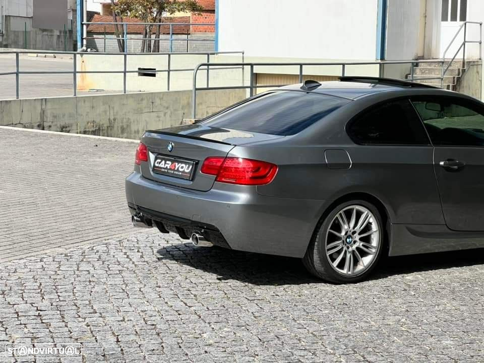BMW 320 d Coupe Edição M Auto - 4