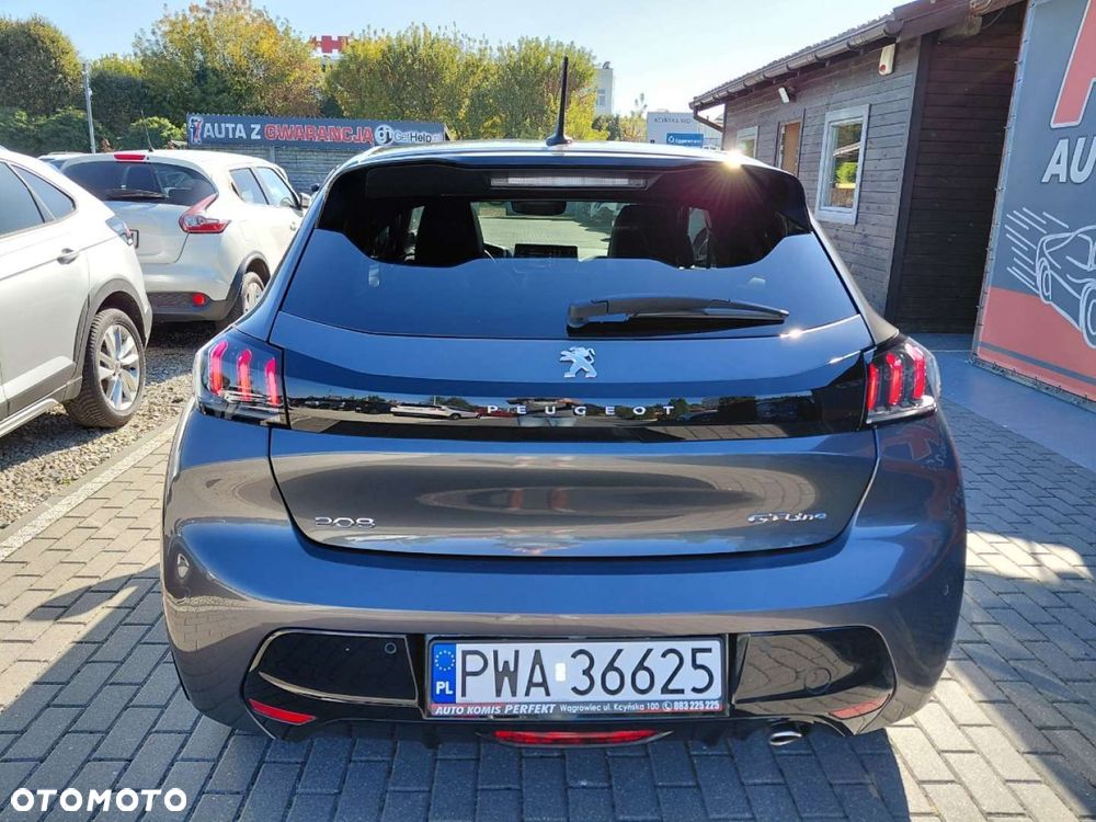 Peugeot 208 - 7