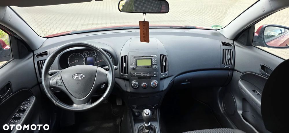 Hyundai i30 1.4 Classic + EU5 - 14