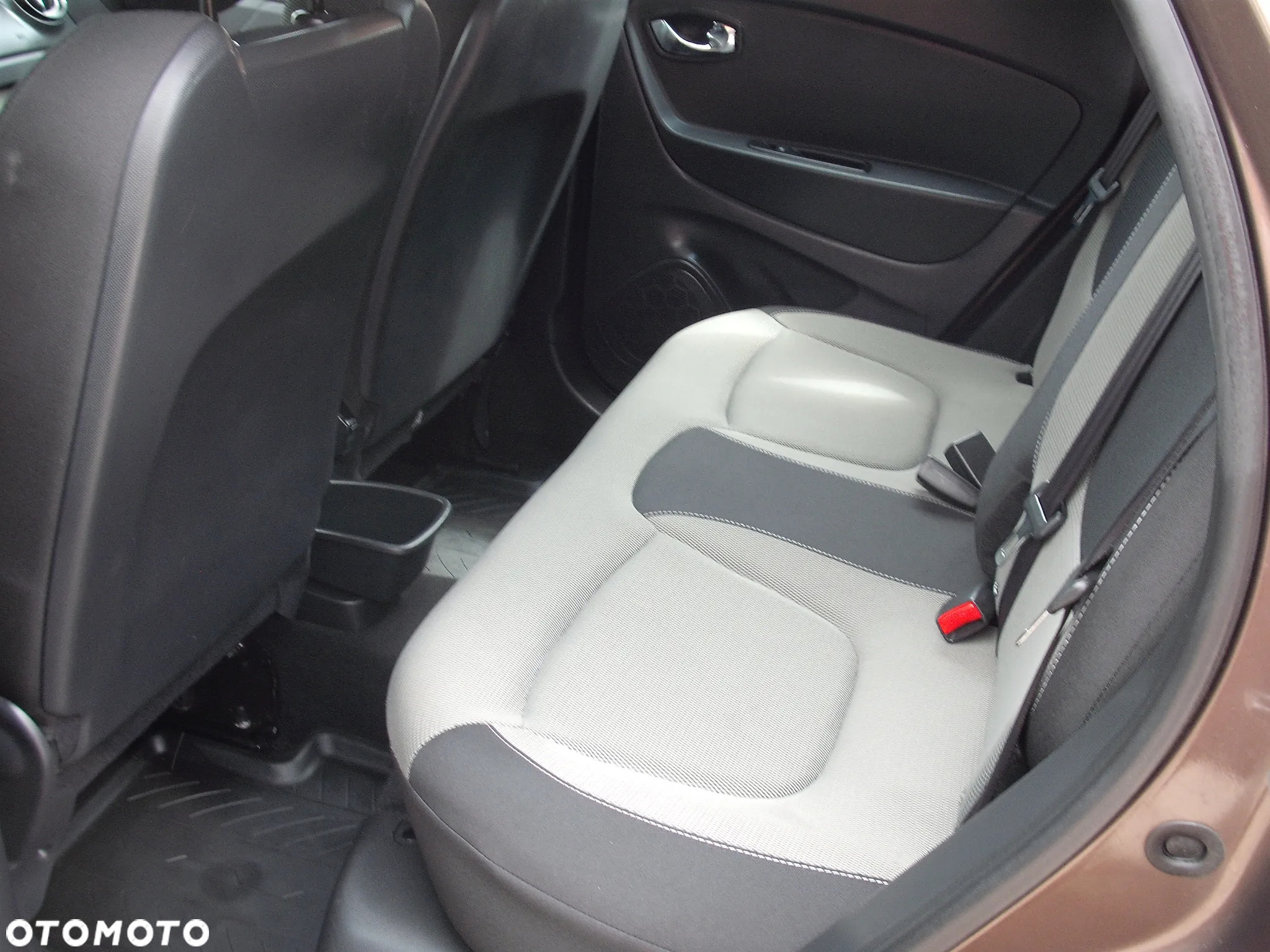 Renault Captur - 15