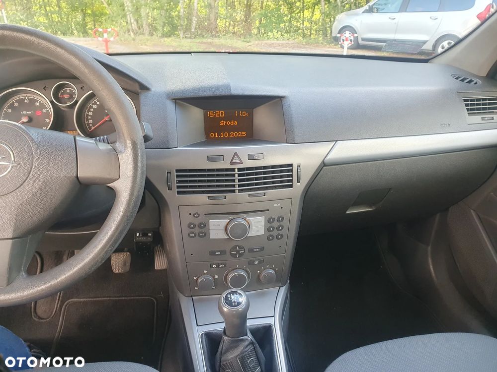 Opel Astra 1.4 - 7
