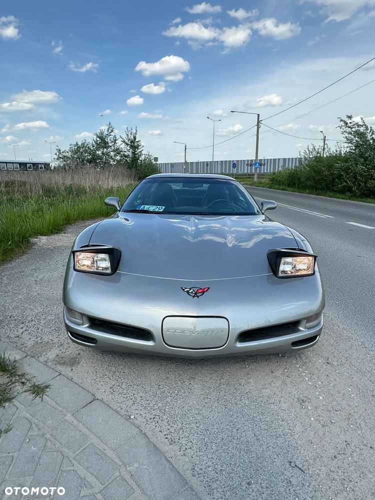 Chevrolet Corvette 5.7 - 11
