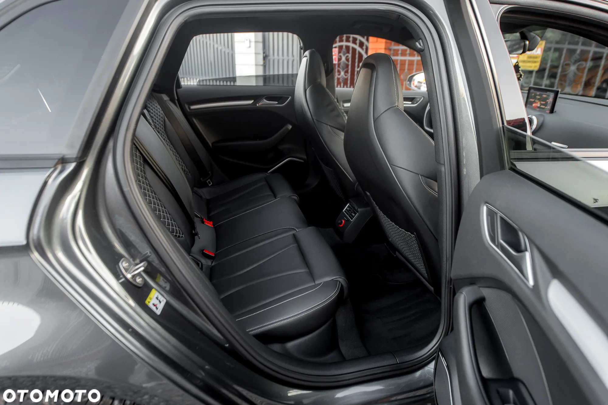 Audi A3 1.8 TFSI Sportback S line Sportpaket - 20