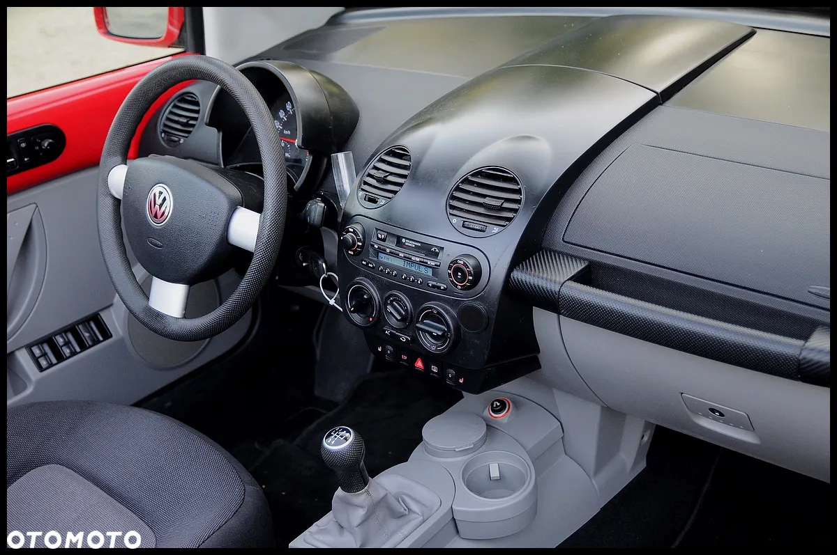 Volkswagen New Beetle 1.4 - 30