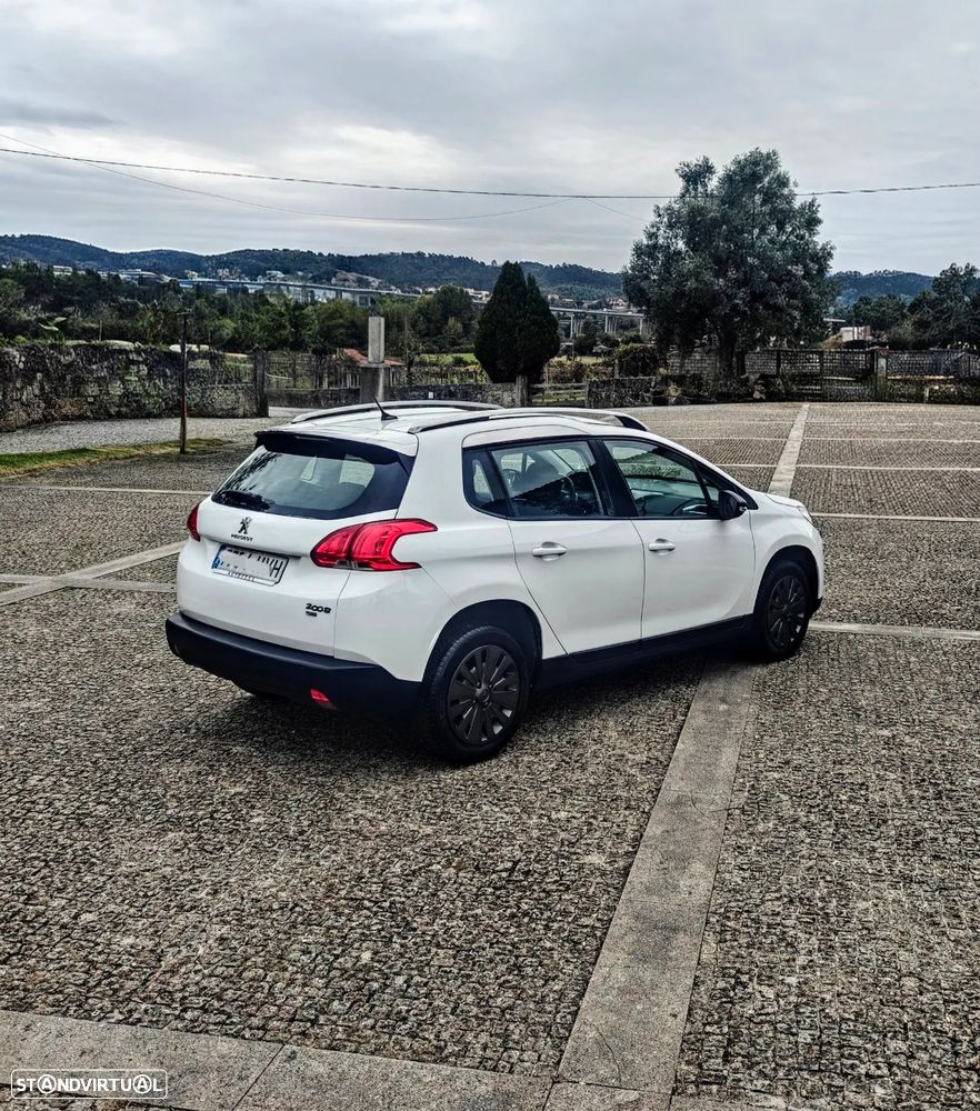 Peugeot 2008 e-HDi FAP 92 ETG6 STOP & START Allure - 24
