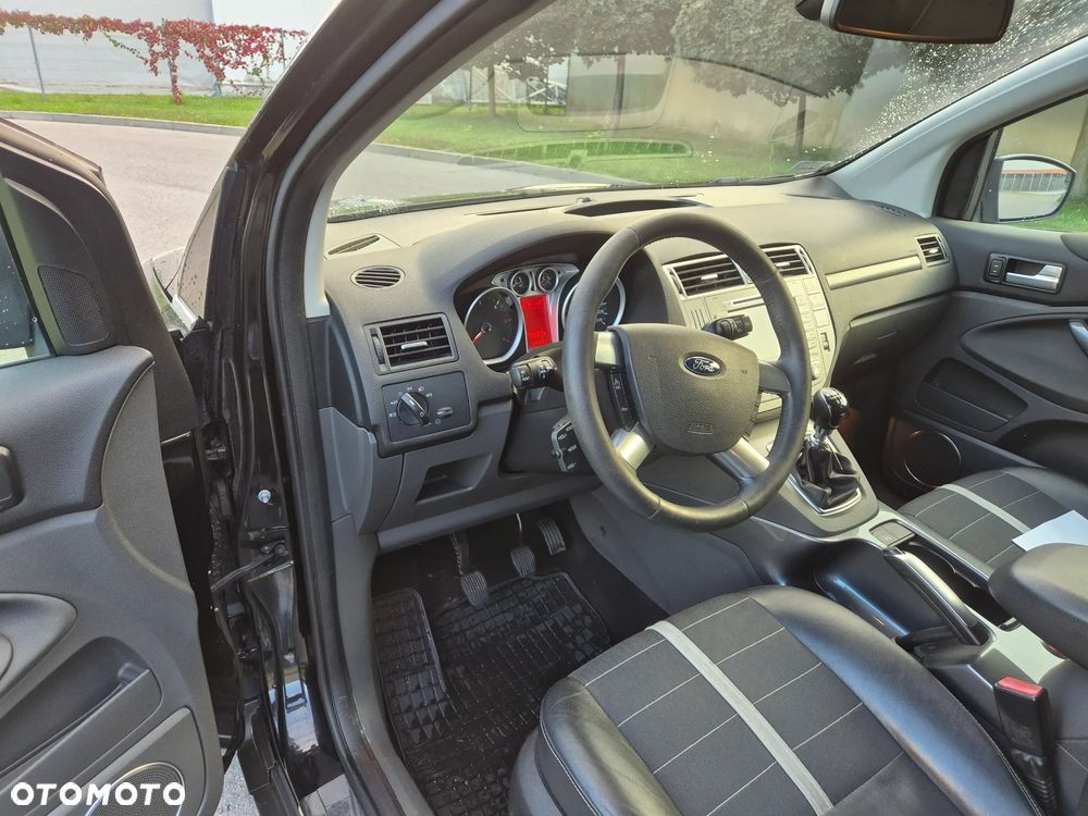 Ford Kuga 2.0 TDCi Trend - 12