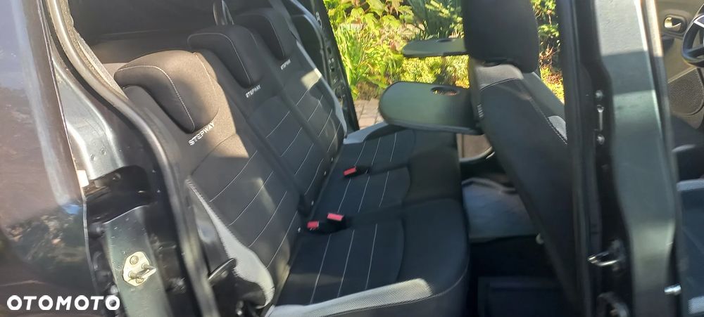 Dacia Dokker 1.5 dCi Stepway - 10