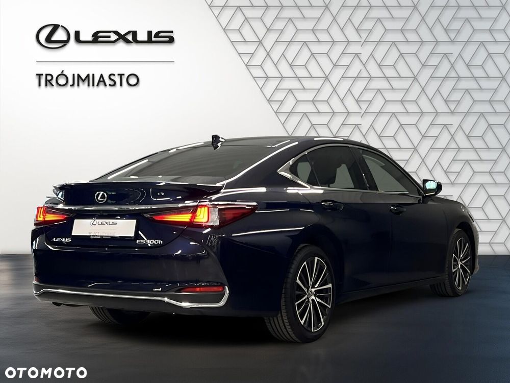 Lexus ES 300h Business Edition - 6