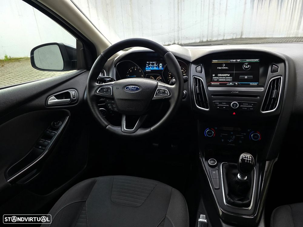 Ford Focus 1.5 TDCi Titanium - 42