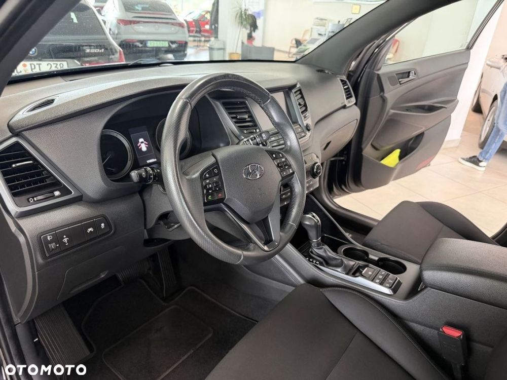 Hyundai Tucson blue 1.7 CRDi 2WD DCT Advantage - 17