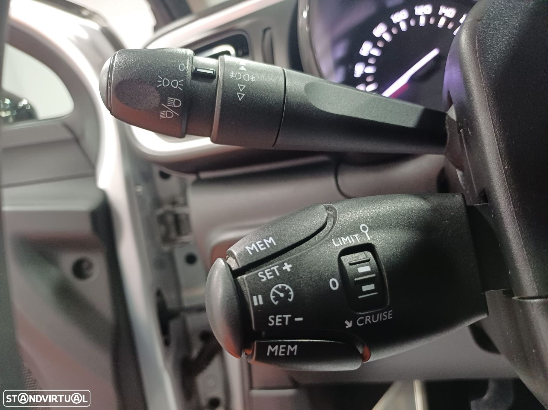 Citroën C3 1.6 BlueHDi Feel - 18