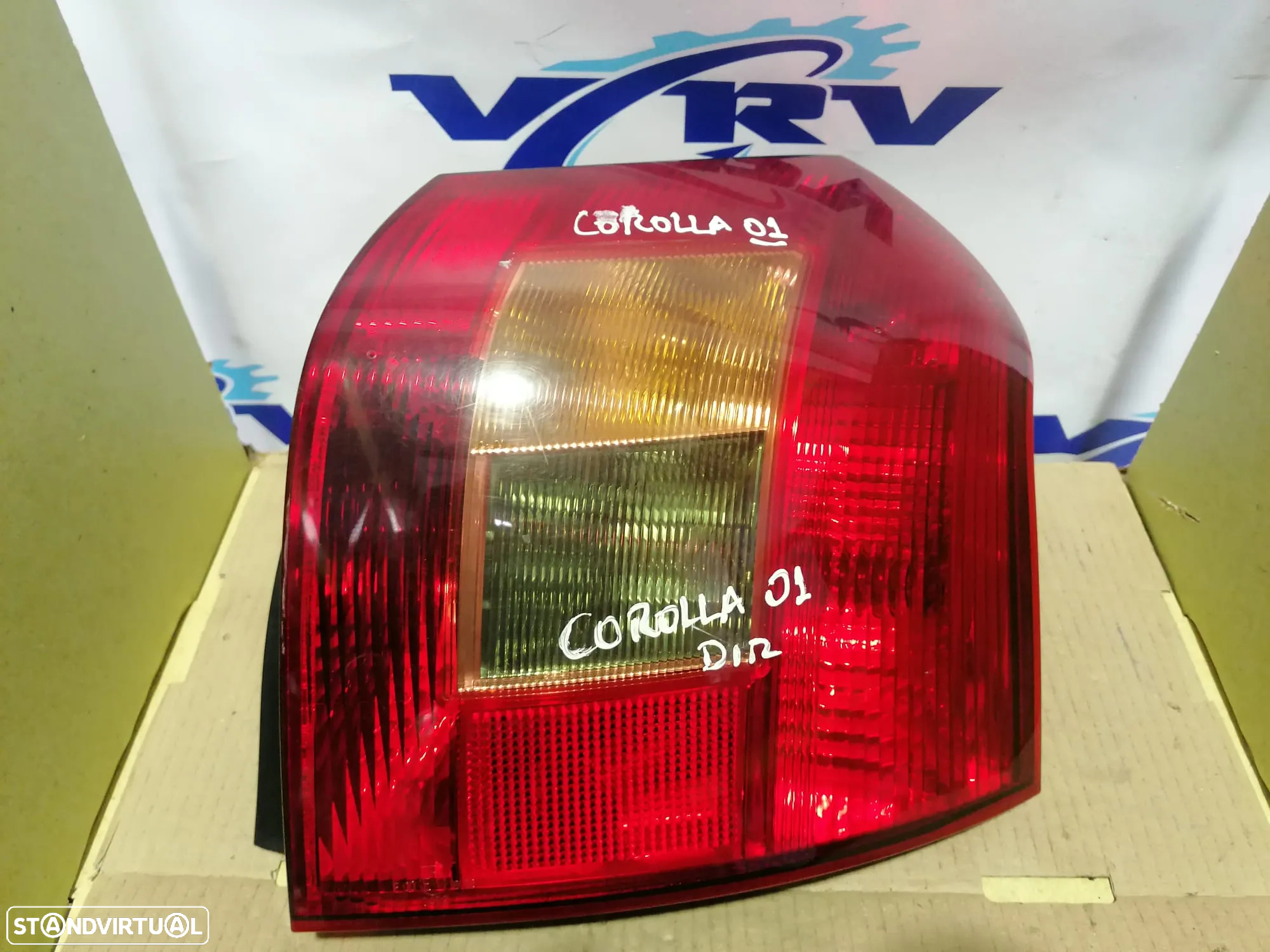 Farolim traseiro Toyota Corolla HB 2002-2004 direito / esquerdo - 3