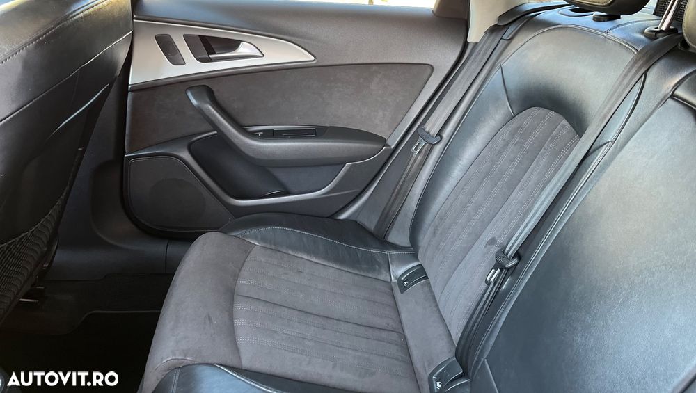 Audi A6 Avant 3.0 TDI quattro Stronic - 11