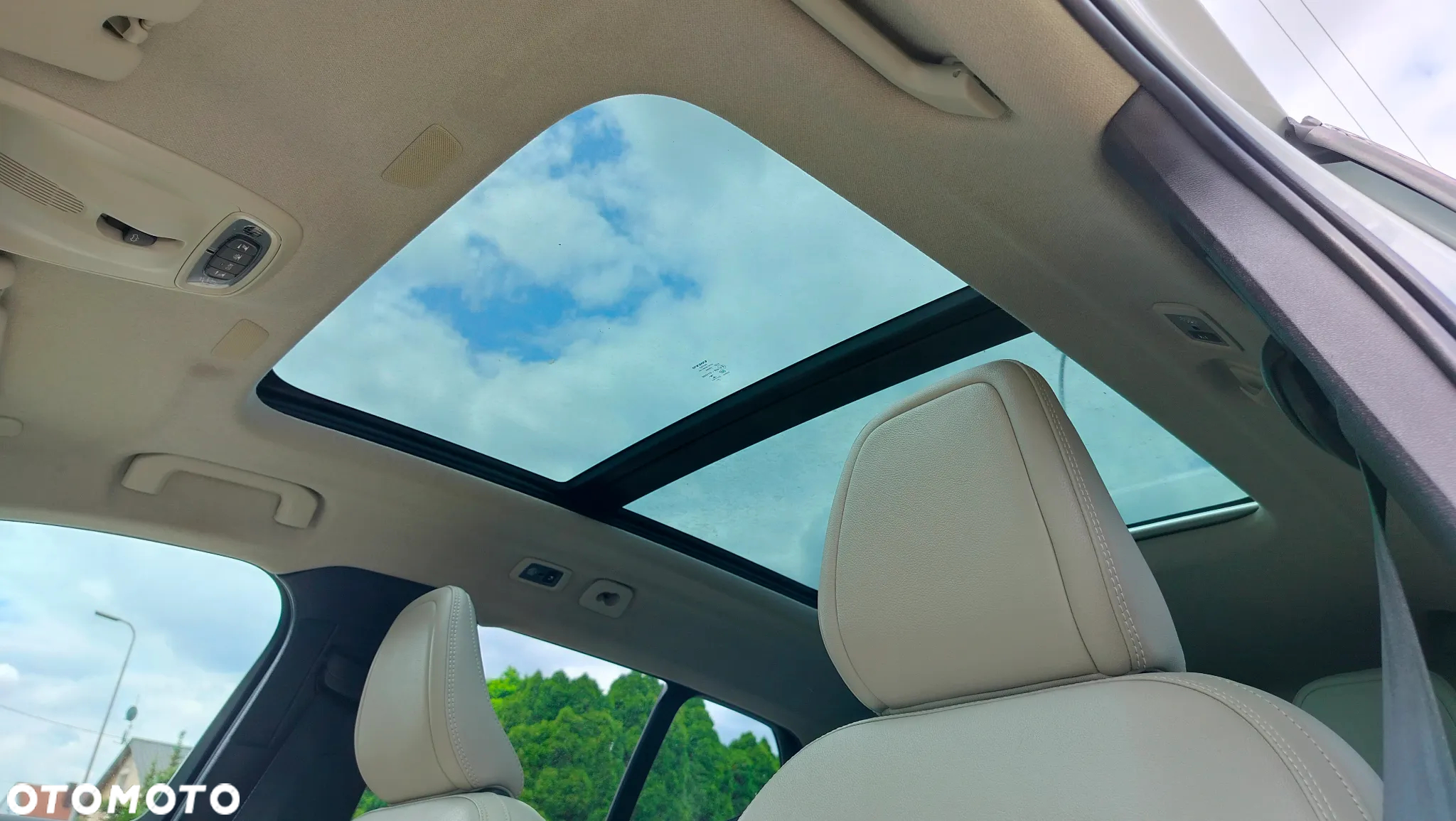 Volvo XC 40 T5 AWD Momentum Pro - 17