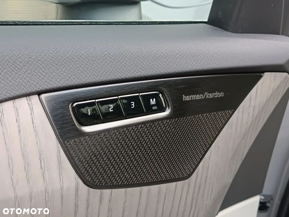 Volvo XC 90 B6 B AWD Inscription 7os - 23