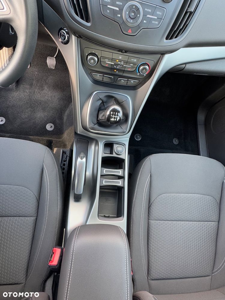 Ford Kuga 1.5 EcoBoost FWD Edition ASS - 19