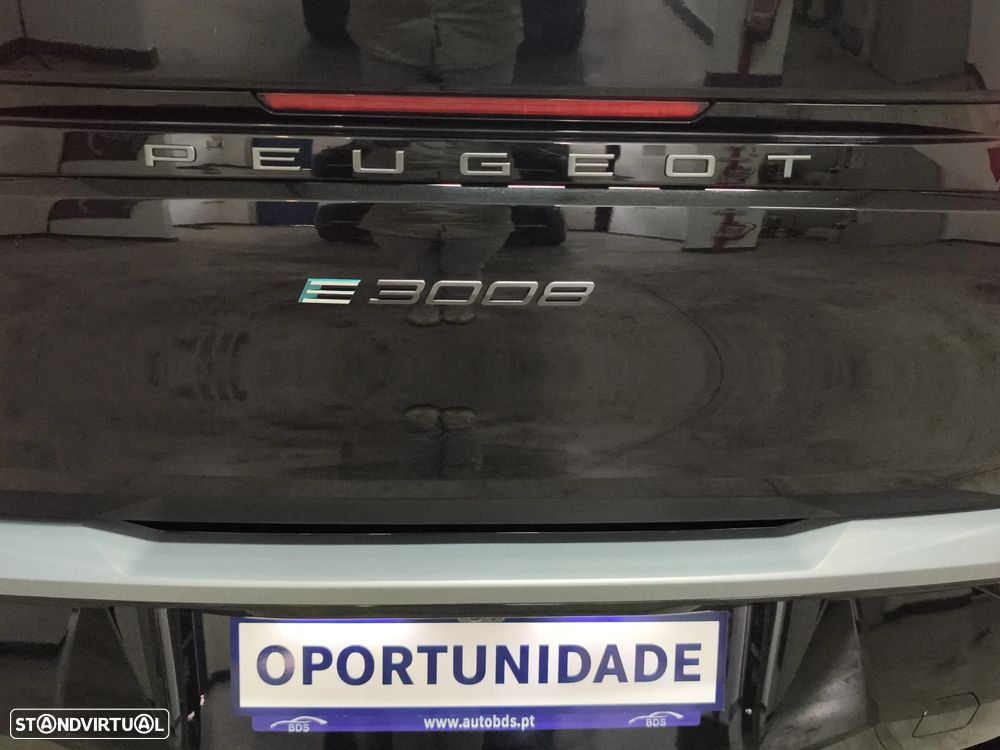 Peugeot E-3008 GT - 30