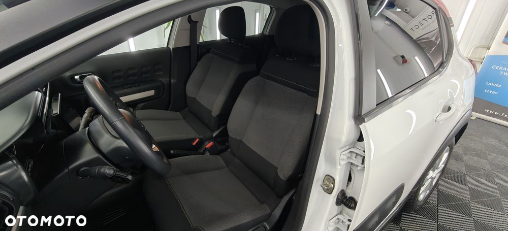 Citroën C3 1.2 PureTech Shine - 30