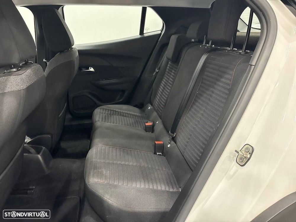 Peugeot 2008 1.2 PureTech Active - 10