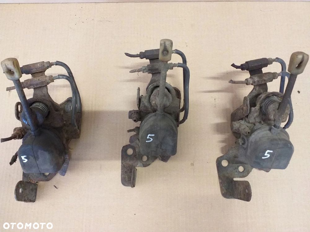 TOYOTA CELICA 5 V regulator siły hamowania 2,0 - 2