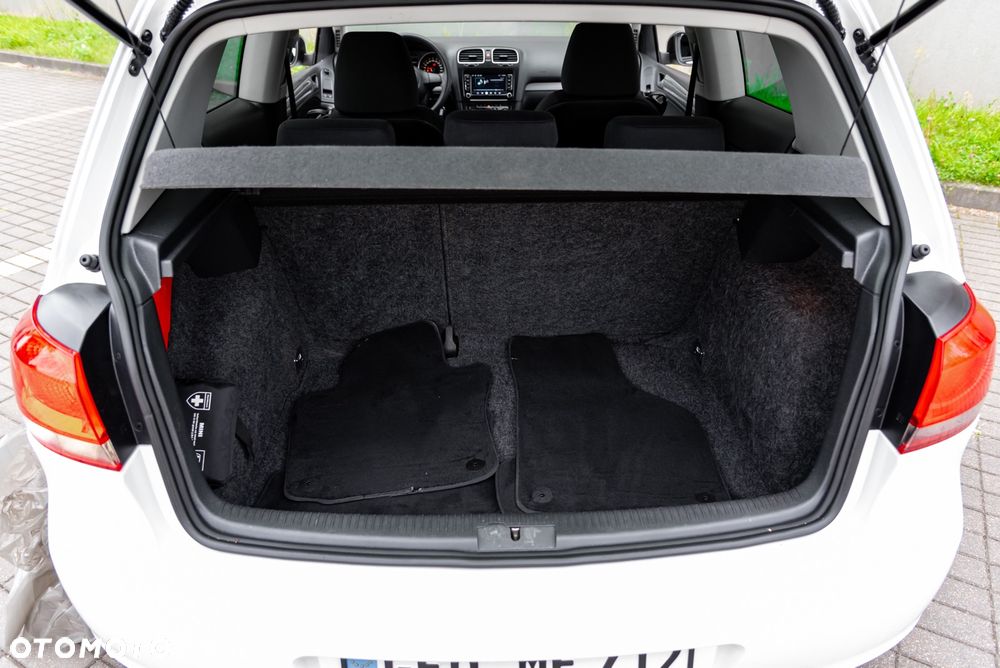 Volkswagen Golf 1.6 United - 18