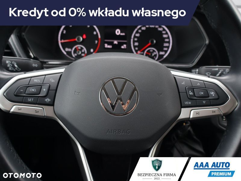 Volkswagen T-Cross - 15