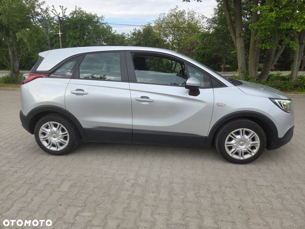 Opel Crossland X 1.2 Essentia - 21