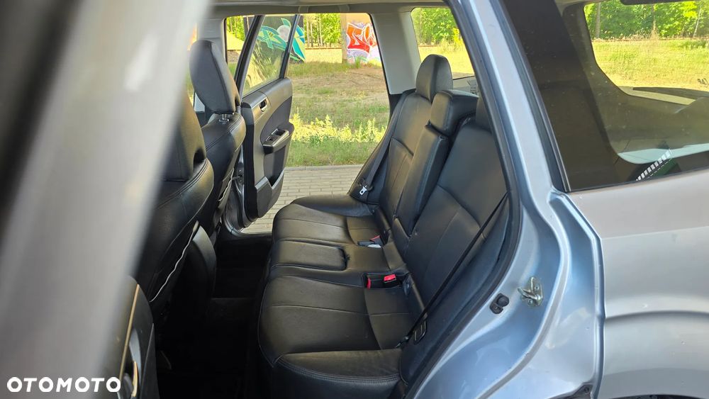 Subaru Forester 2.0D Exclusive EU6 - 31