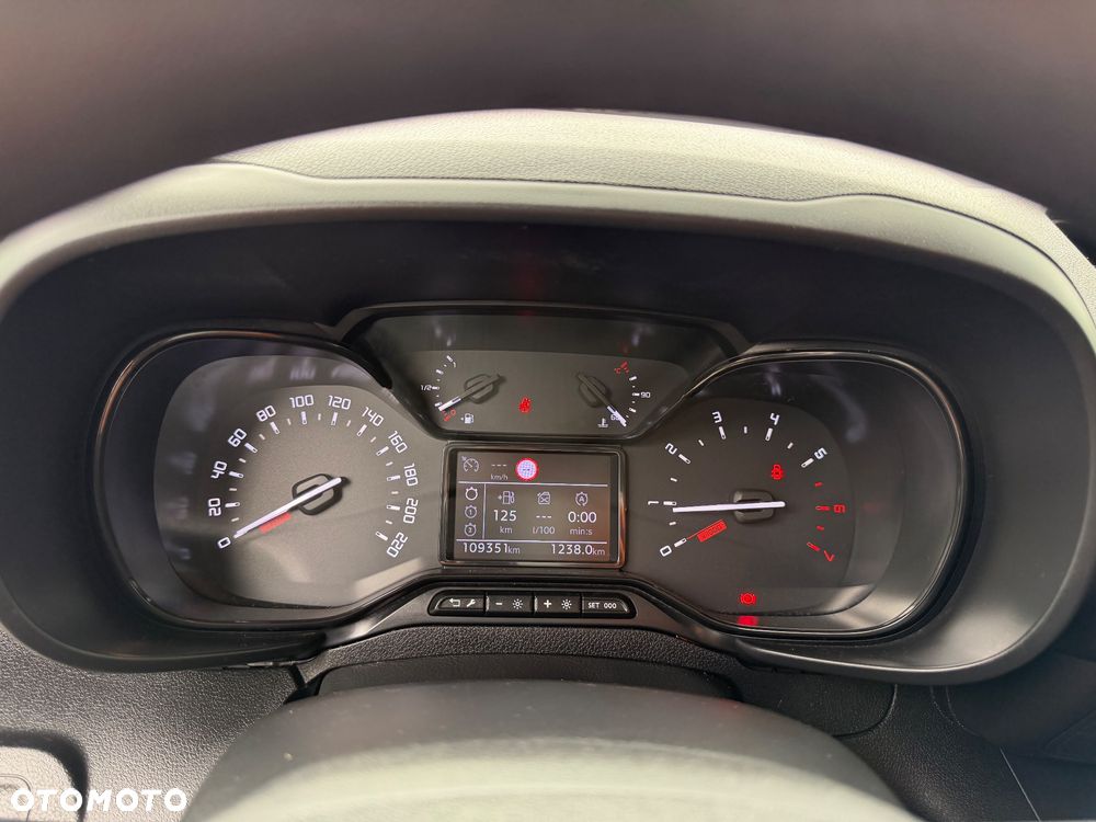 Toyota Proace City Verso Long 1.5 D-4D Business - 25