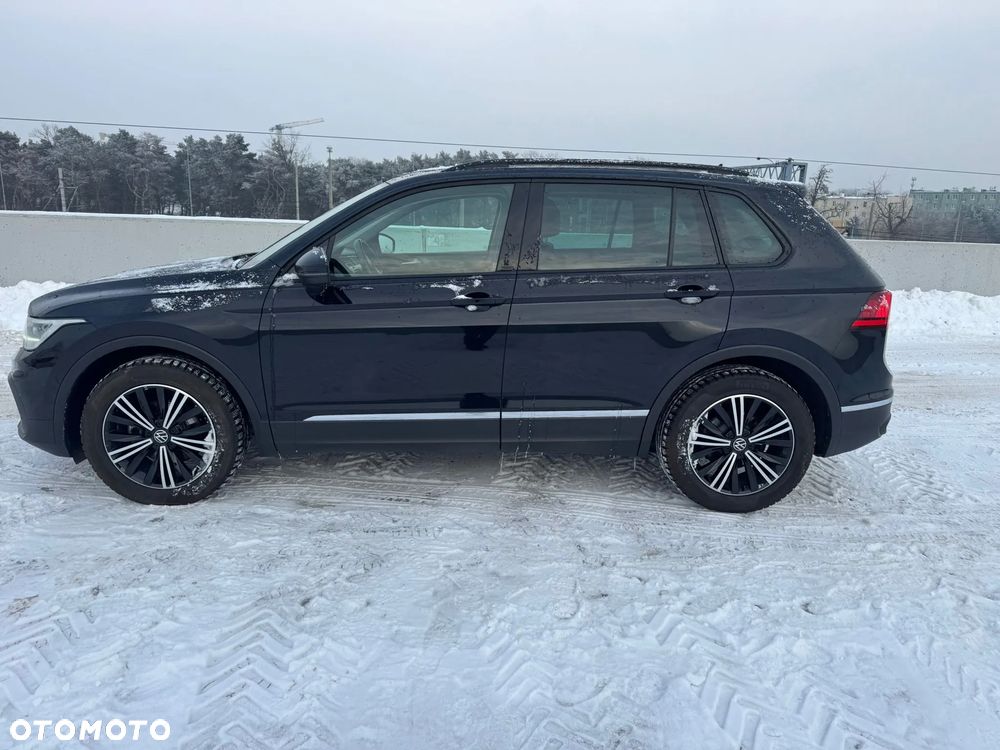 Volkswagen Tiguan 2.0 TDI SCR 4Mot Elegance DSG - 28
