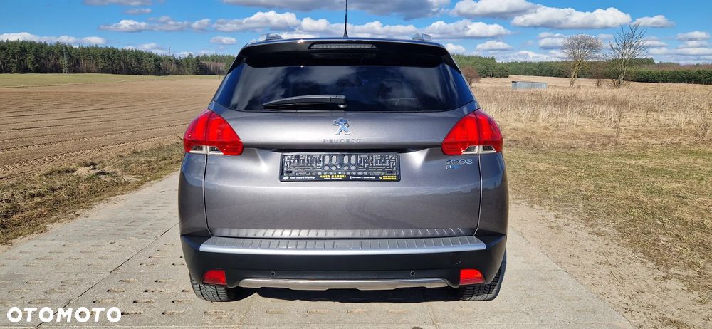 Peugeot 2008 1.6 e-HDi Allure S&S - 17