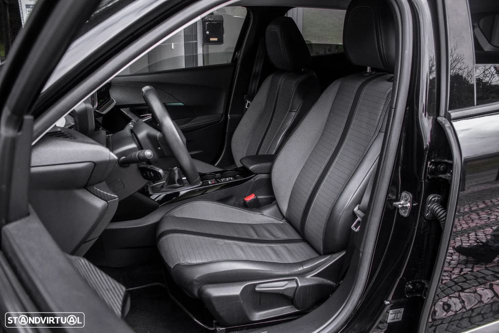 Peugeot 2008 1.2 PureTech Allure - 25